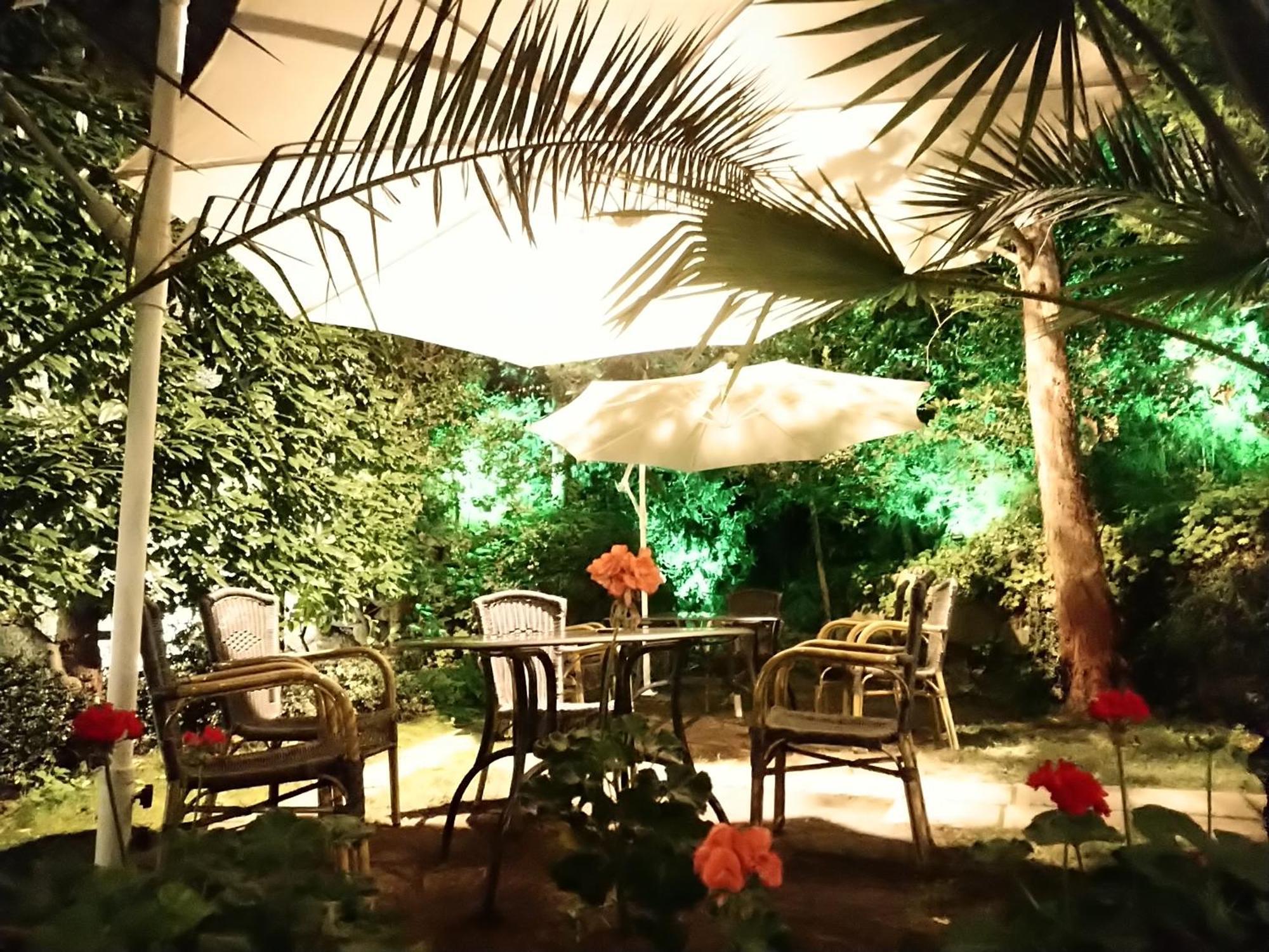 Park Hotel Amfora -Free Parking Vladaya Extérieur photo